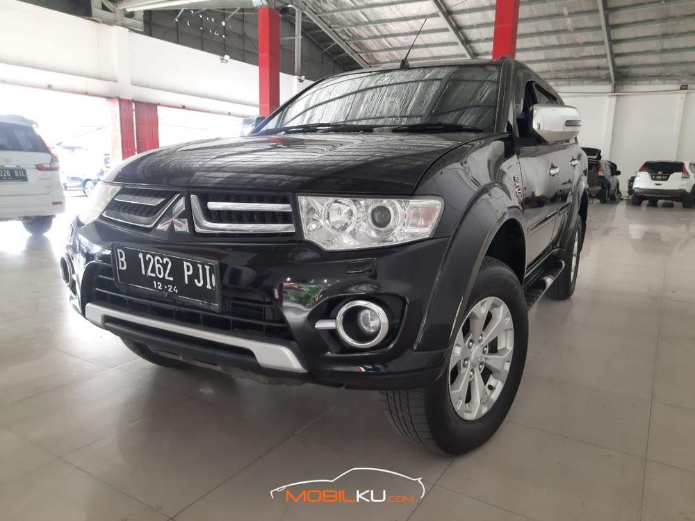 Mobil Mitsubishi Pajero Sport 2014