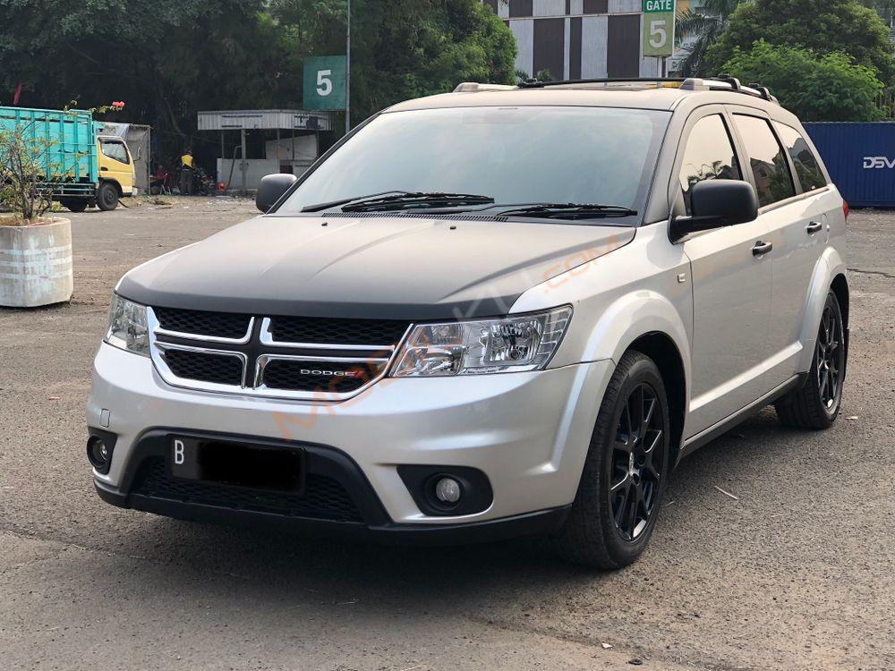 Mobil Dodge Journey 2014