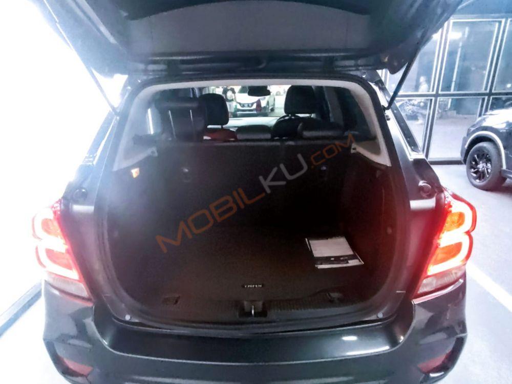 Mobil Chevrolet Trax 2017