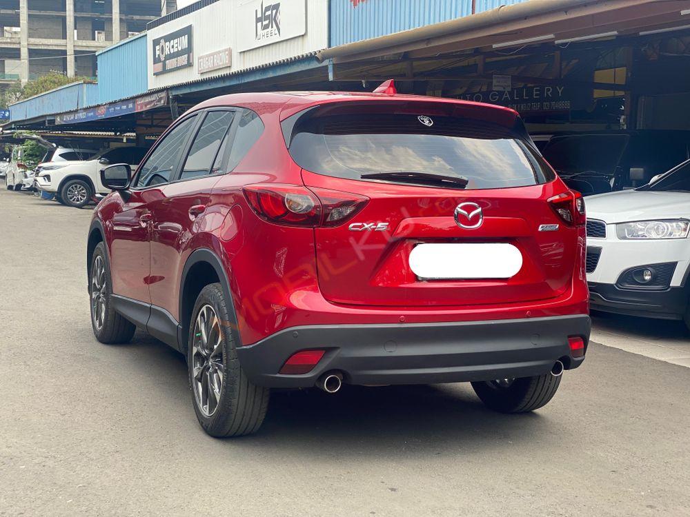 Mobil Mazda CX-5 2015