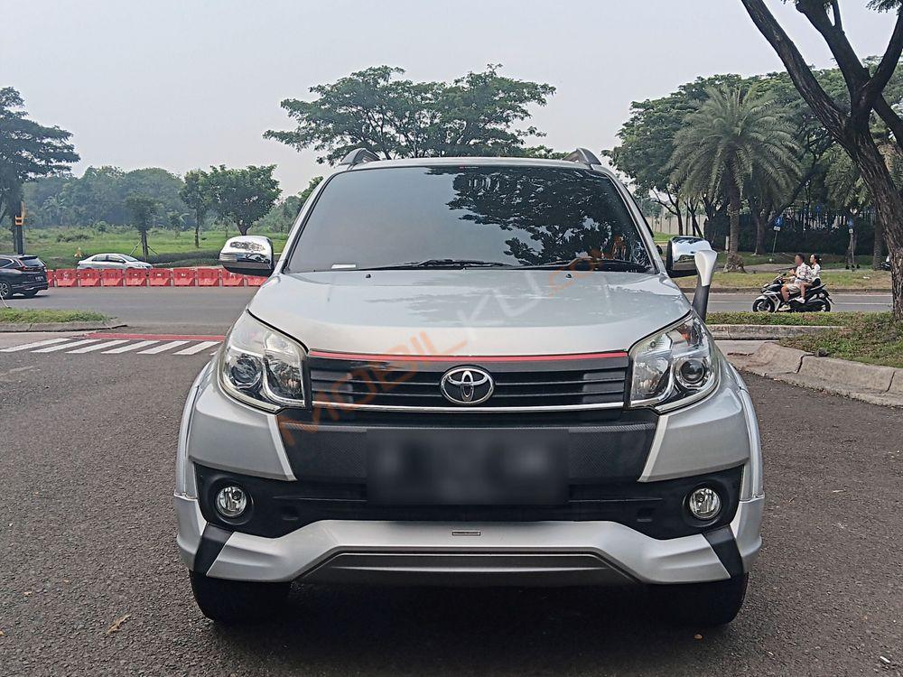 Mobil Toyota Rush 2017