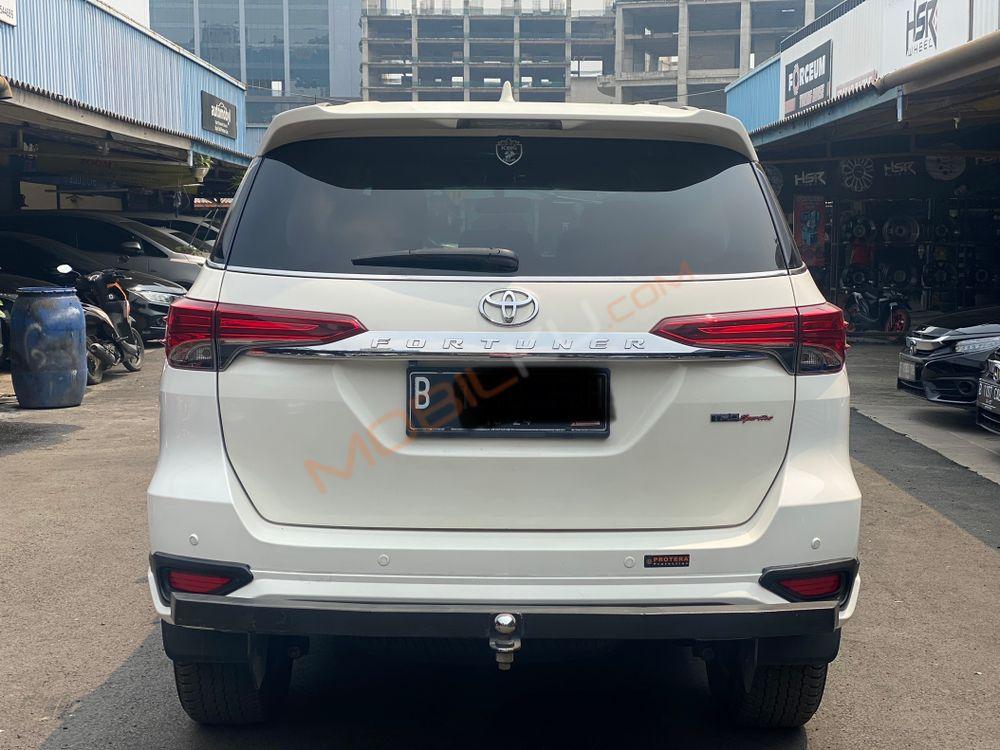 Mobil Toyota Fortuner 2019