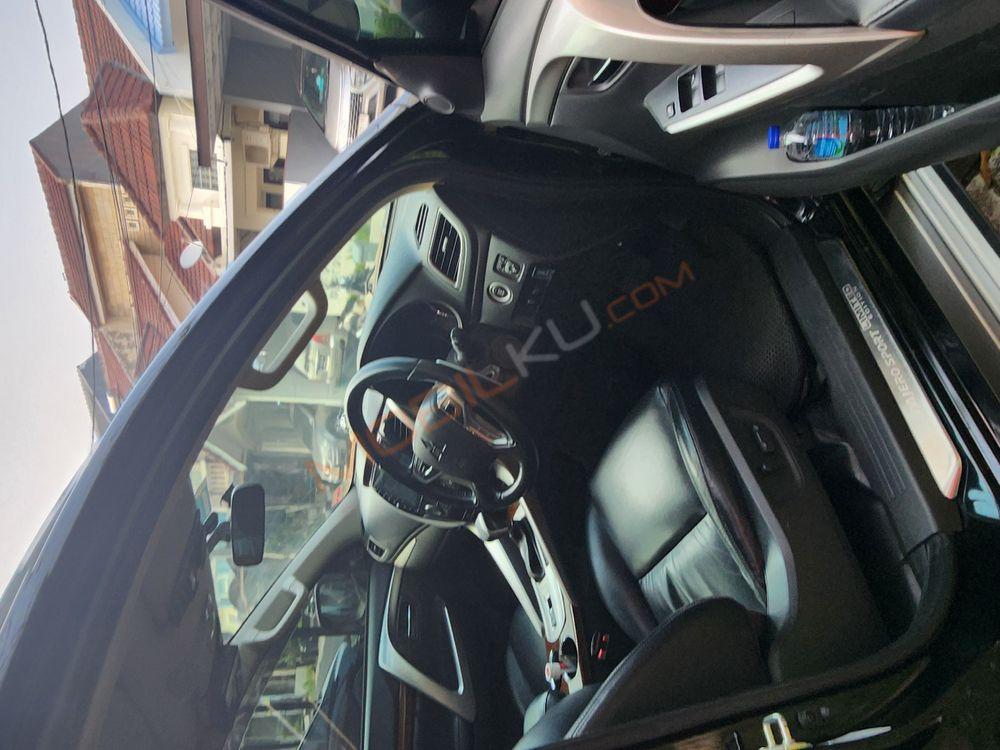 Mobil Mitsubishi Pajero Sport 2017