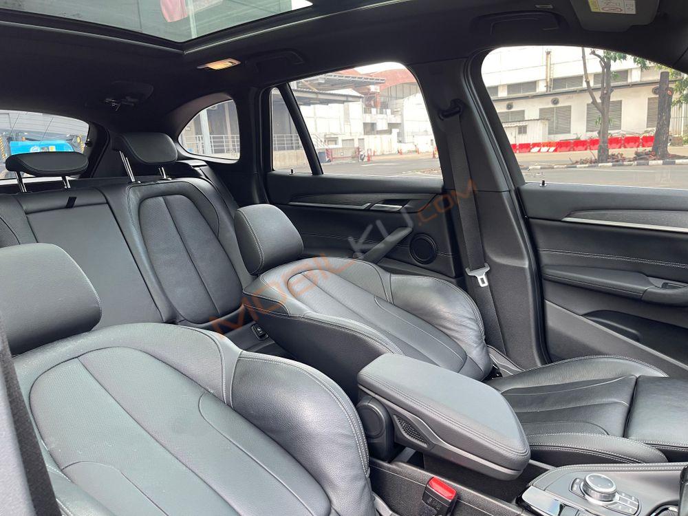 Mobil BMW X1 2019