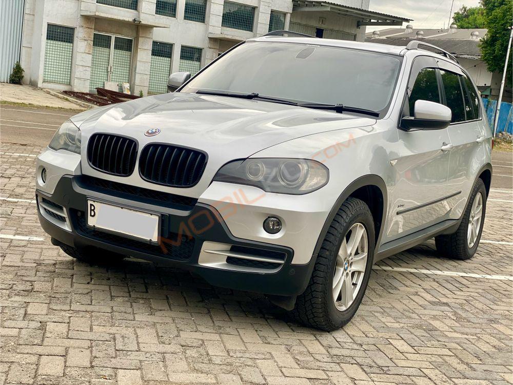 Mobil BMW X5 2008