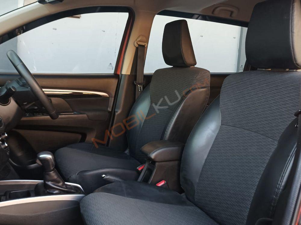 Mobil Suzuki XL7 2021