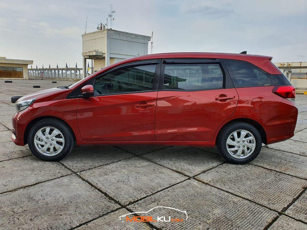 Mobil Honda Mobilio 2017