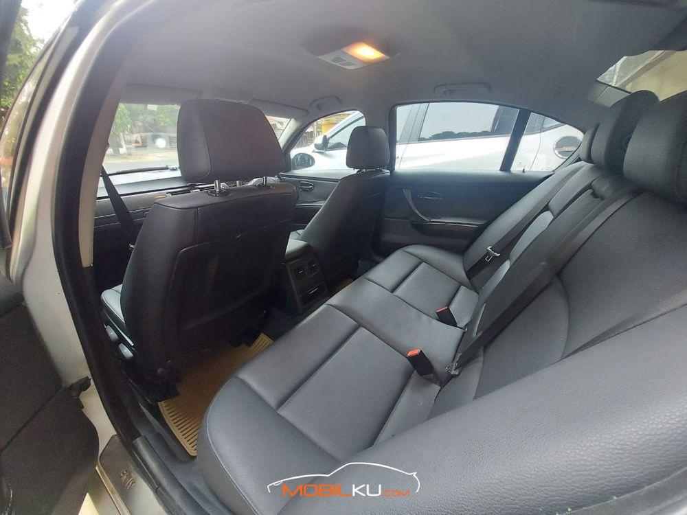 Mobil BMW 5 Series 2008