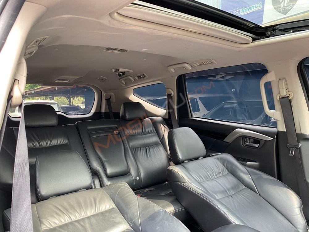 Mobil Mitsubishi Pajero Sport 2017