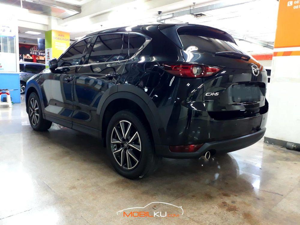 Mobil Mazda CX-5 2017
