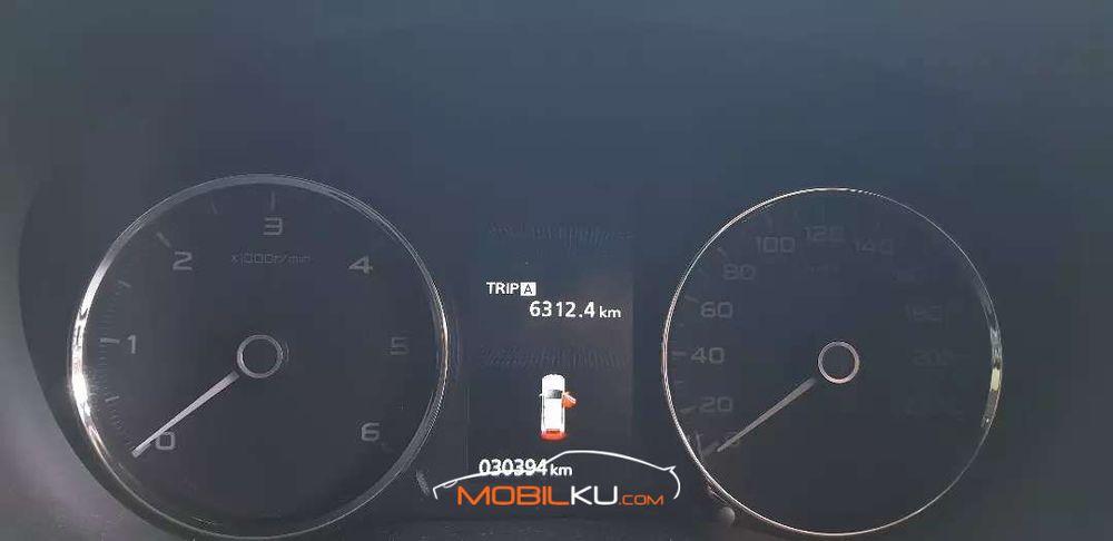 Mobil Mitsubishi Pajero Sport 2018