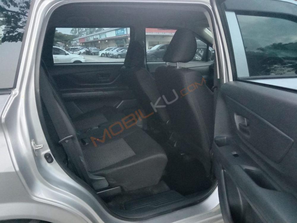 Mobil Daihatsu Xenia 2022