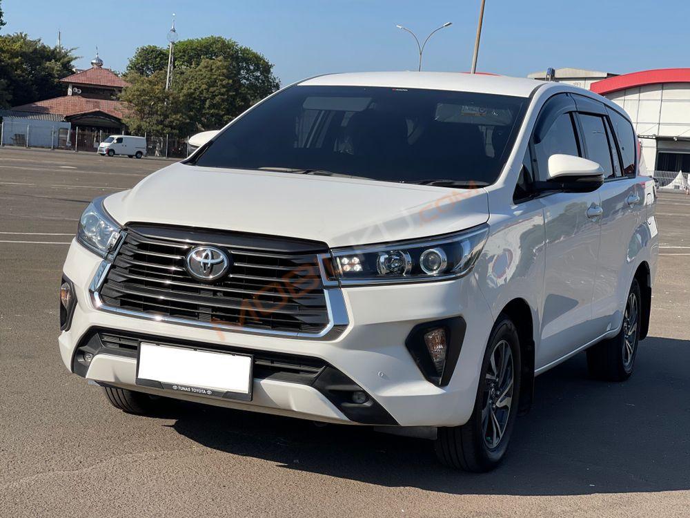 Mobil Toyota Kijang Innova 2022