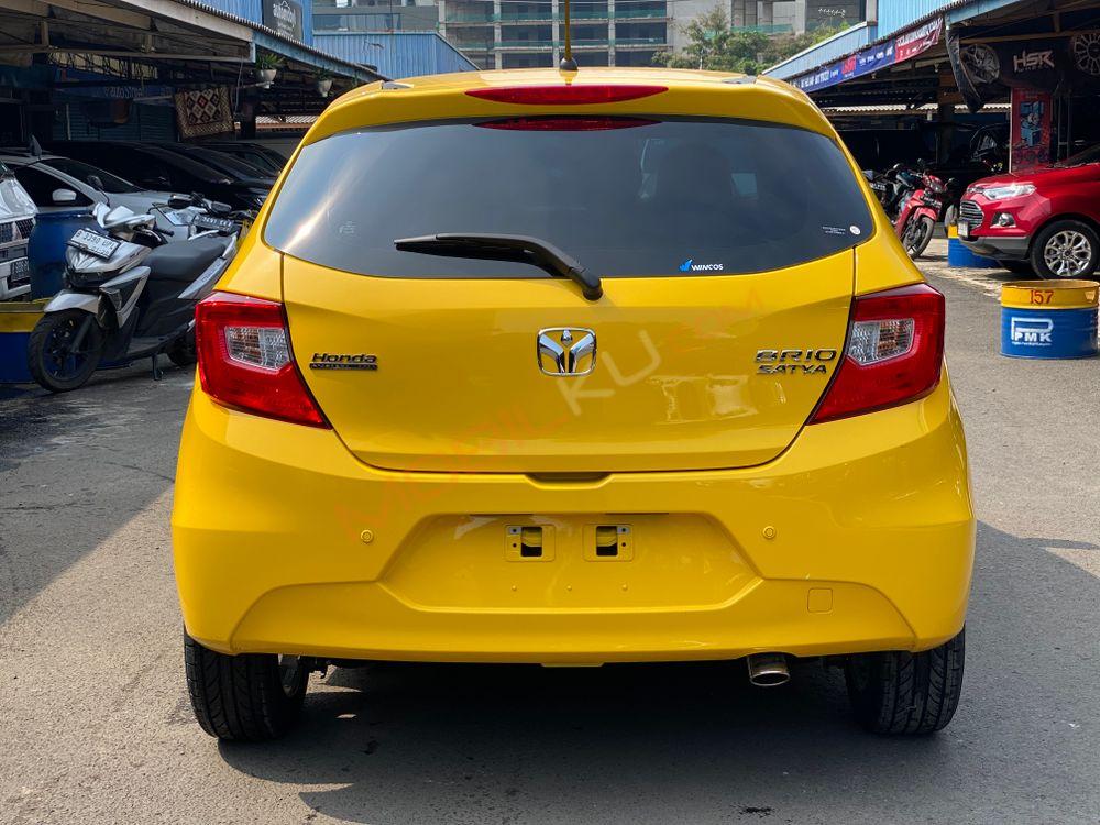Mobil Honda Brio 2023