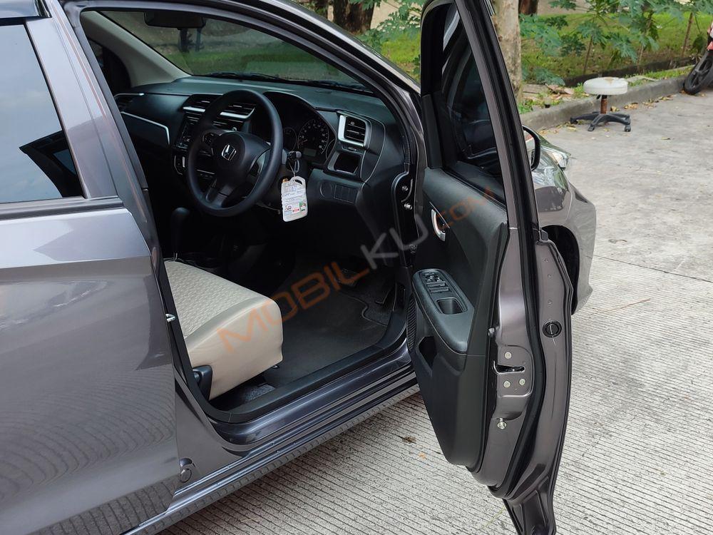 Mobil Honda Brio 2021