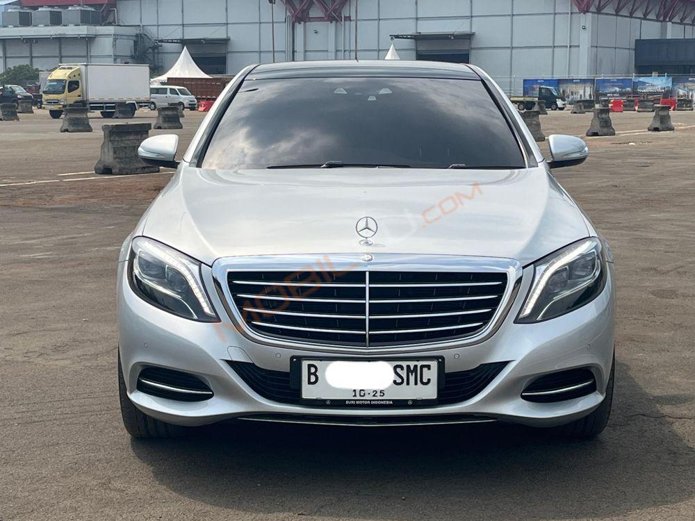 Mobil Mercedes-Benz S-Class 2015