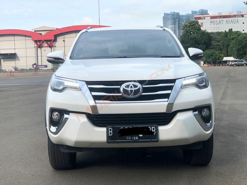 Mobil Toyota Fortuner 2016