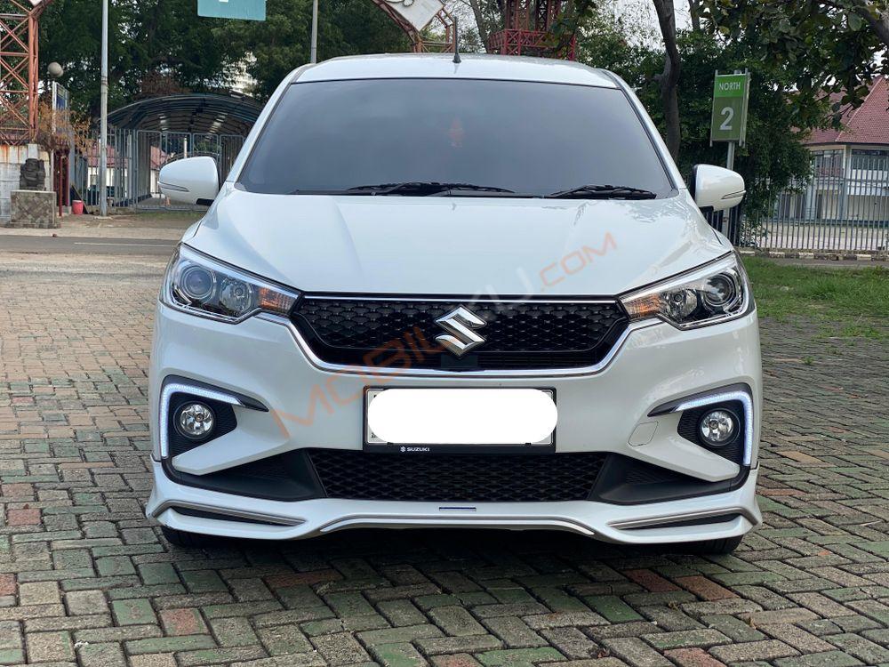 Mobil Suzuki Ertiga 2022