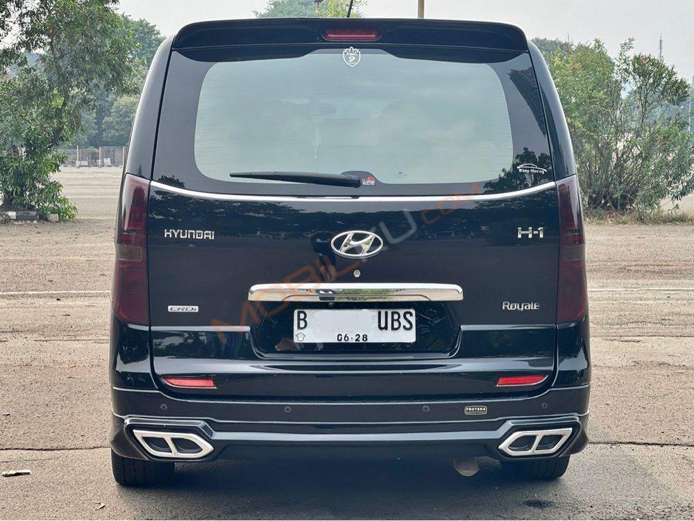Mobil Hyundai H-1 2018