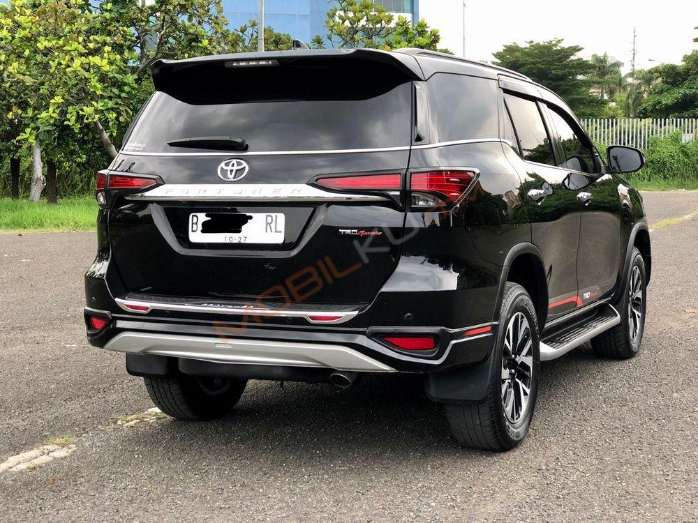 Mobil Toyota Fortuner 2017