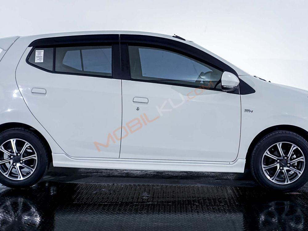Mobil Daihatsu Ayla 2022
