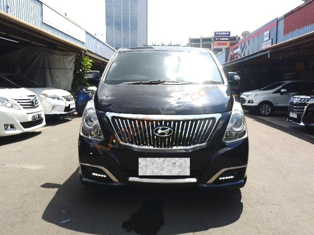 Mobil Hyundai H-1 2018