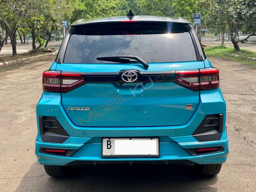 Mobil Toyota Raize 2023
