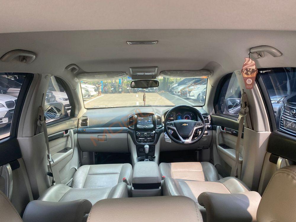 Mobil Chevrolet Captiva 2017