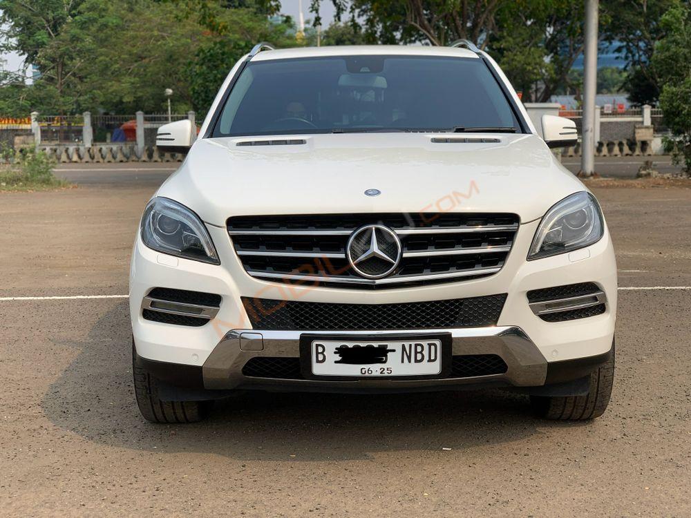 Mobil Mercedes-Benz ML 2015