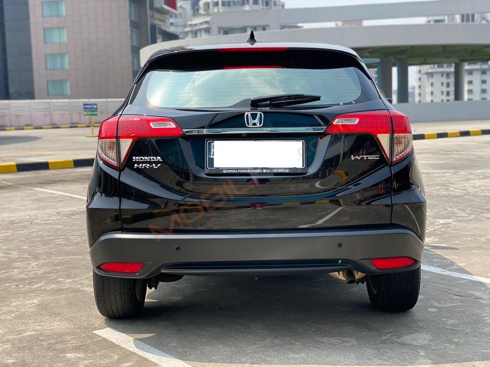 Mobil Honda CR-V 2020