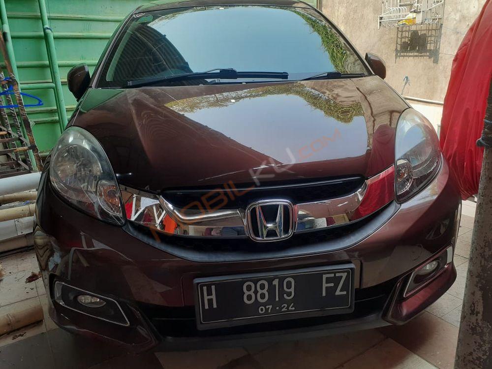 Mobil Honda Mobilio 2016