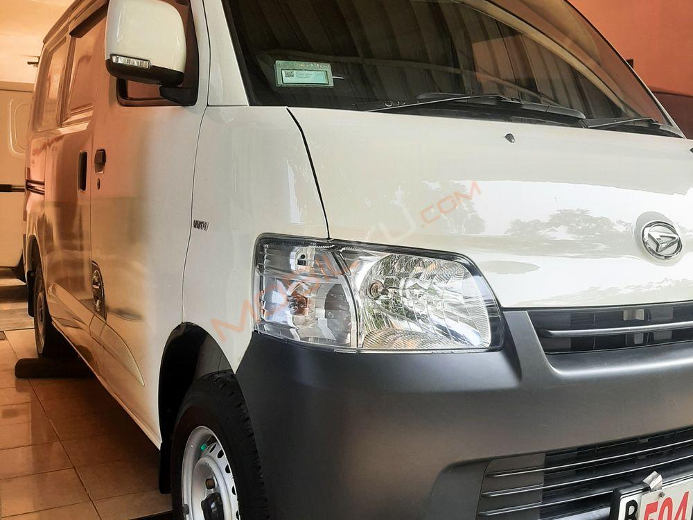 Mobil Daihatsu Gran Max 2017