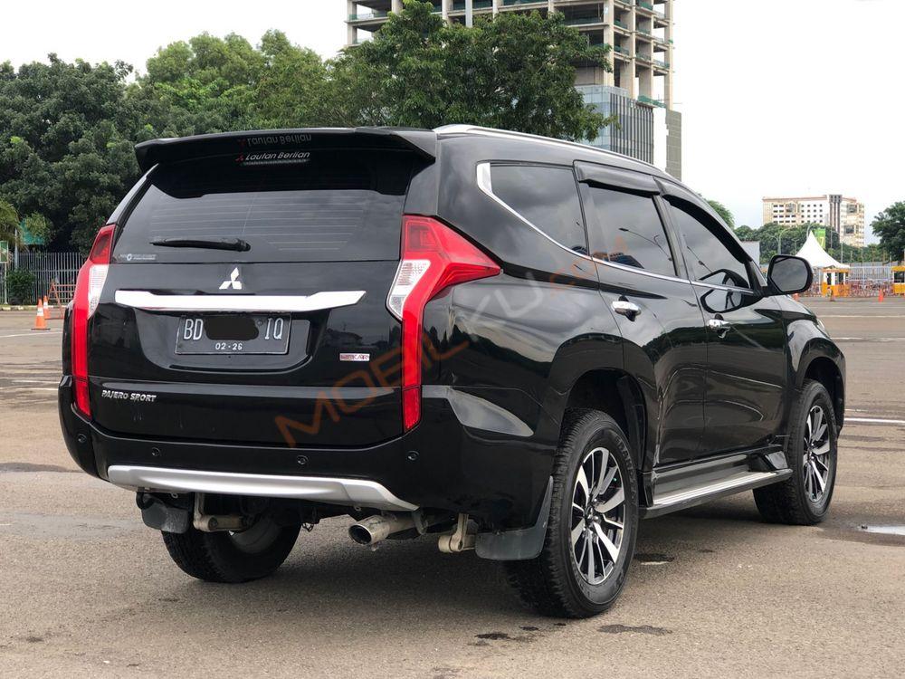 Mobil Mitsubishi Pajero Sport 2018