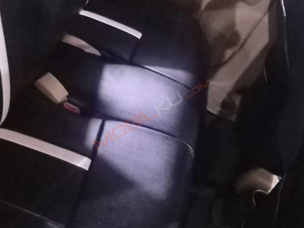 Mobil Honda Brio 2013