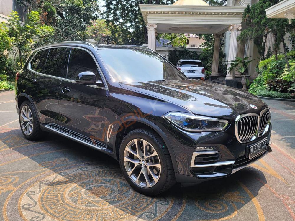 Mobil BMW X5 2019