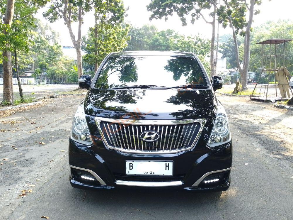 Mobil Hyundai H-1 2018