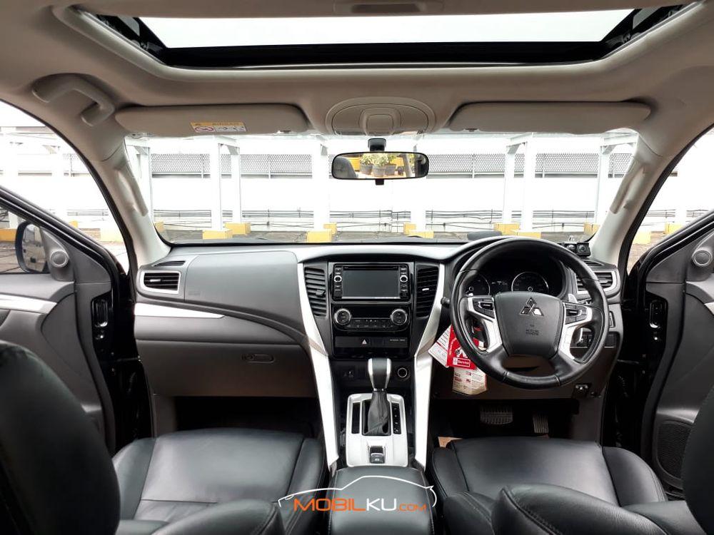 Mobil Mitsubishi Pajero Sport 2017