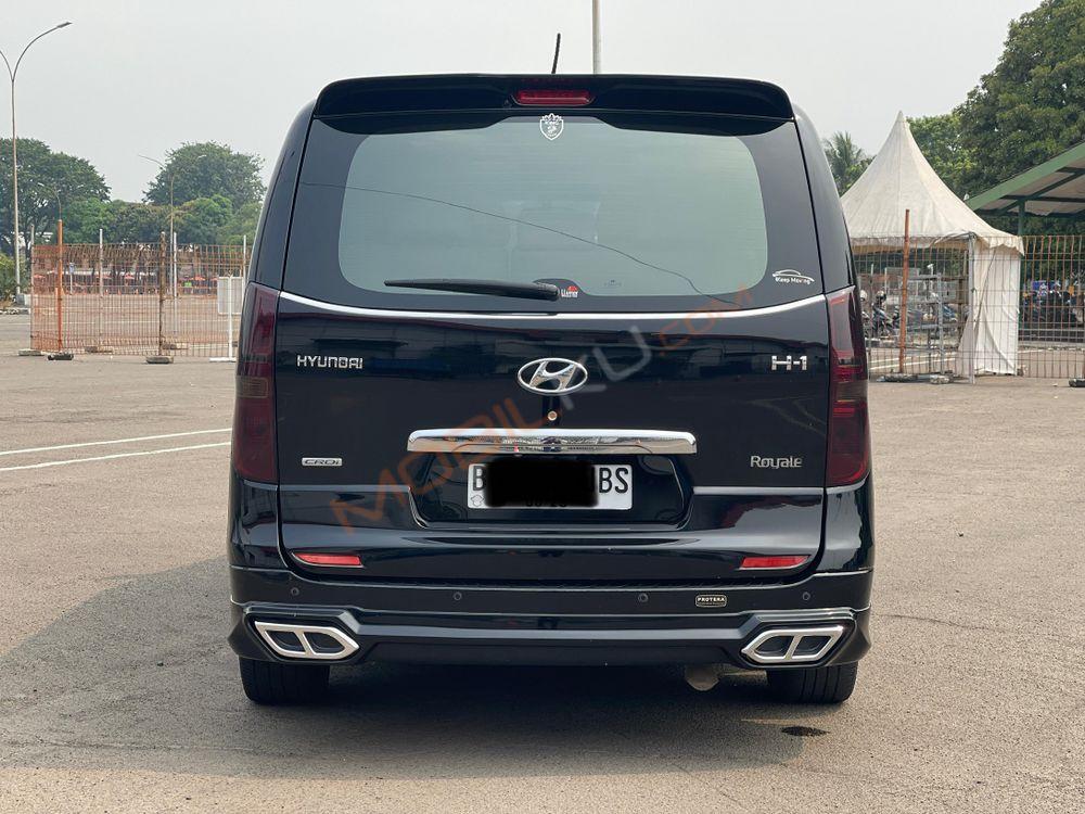 Mobil Hyundai H-1 2018