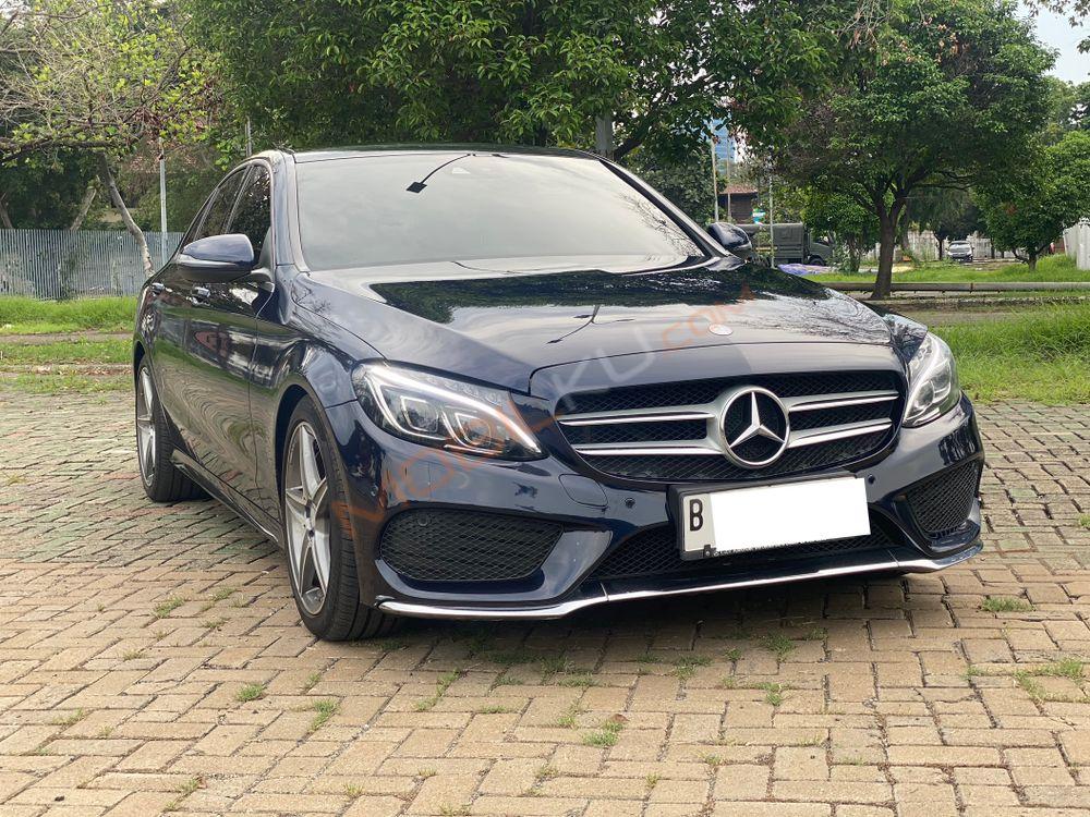 Mobil Mercedes-Benz C-Class 2016