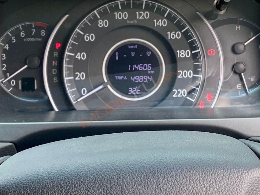 Mobil Honda CR-V 2016