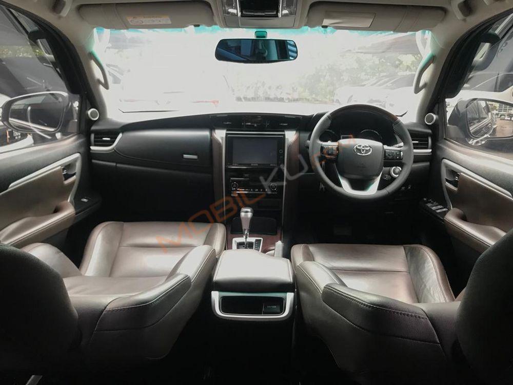 Mobil Toyota Fortuner 2017
