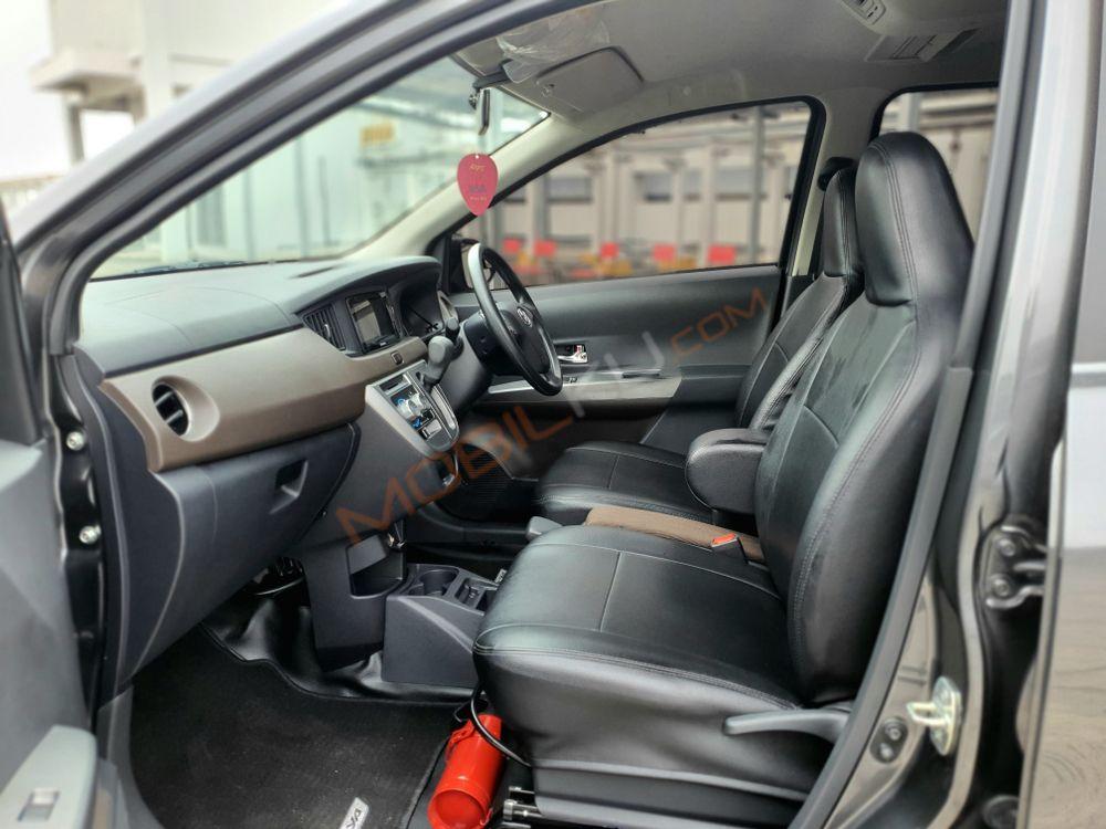Mobil Toyota Calya 2022