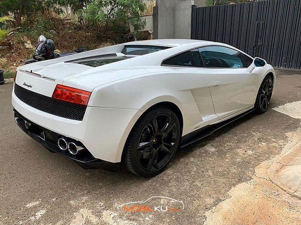 Mobil Lamborghini Gallardo 2013