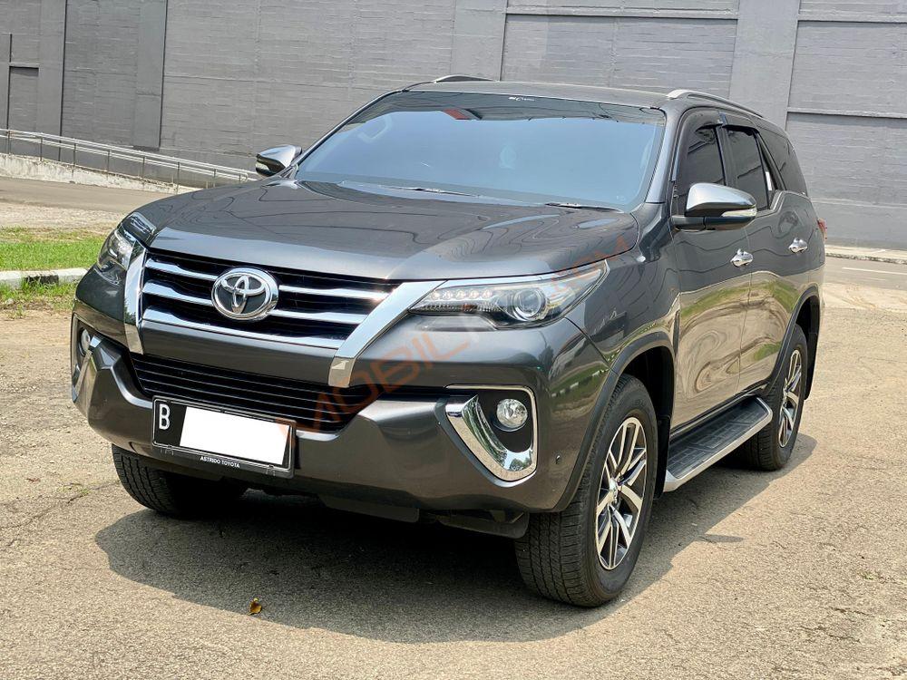 Mobil Toyota Fortuner 2017