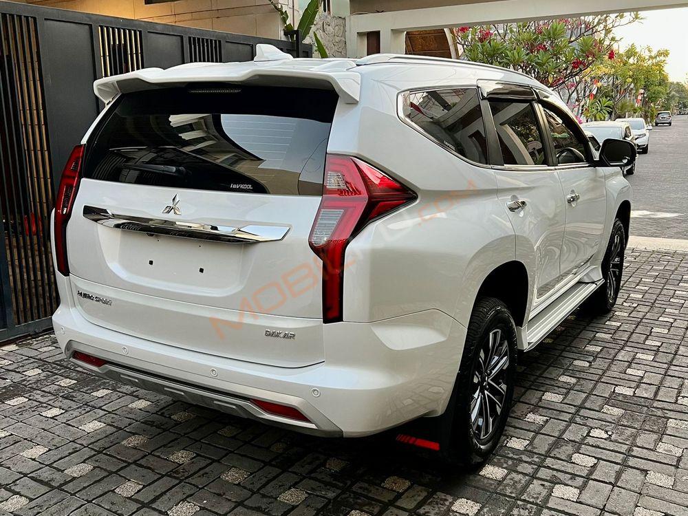 Mobil Mitsubishi Pajero Sport 2022