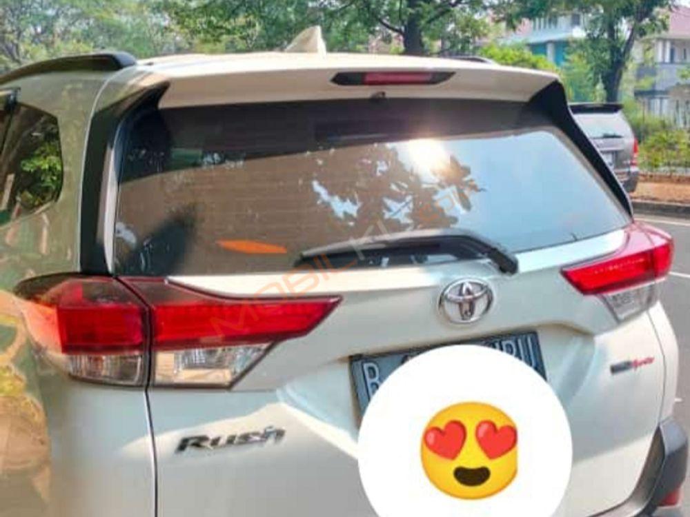 Mobil Toyota Rush 2018