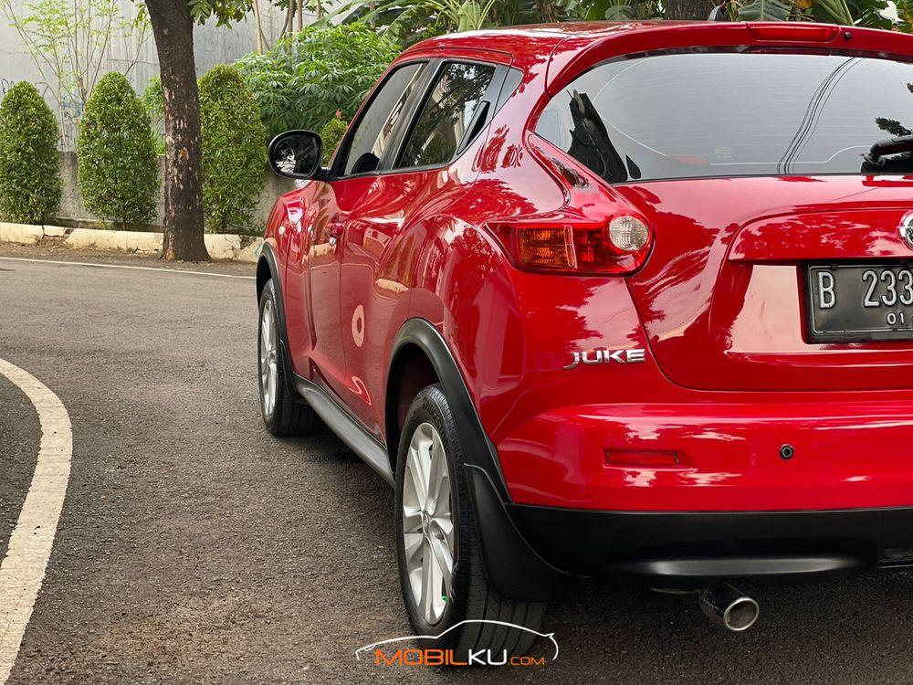 Mobil Nissan Juke 2015