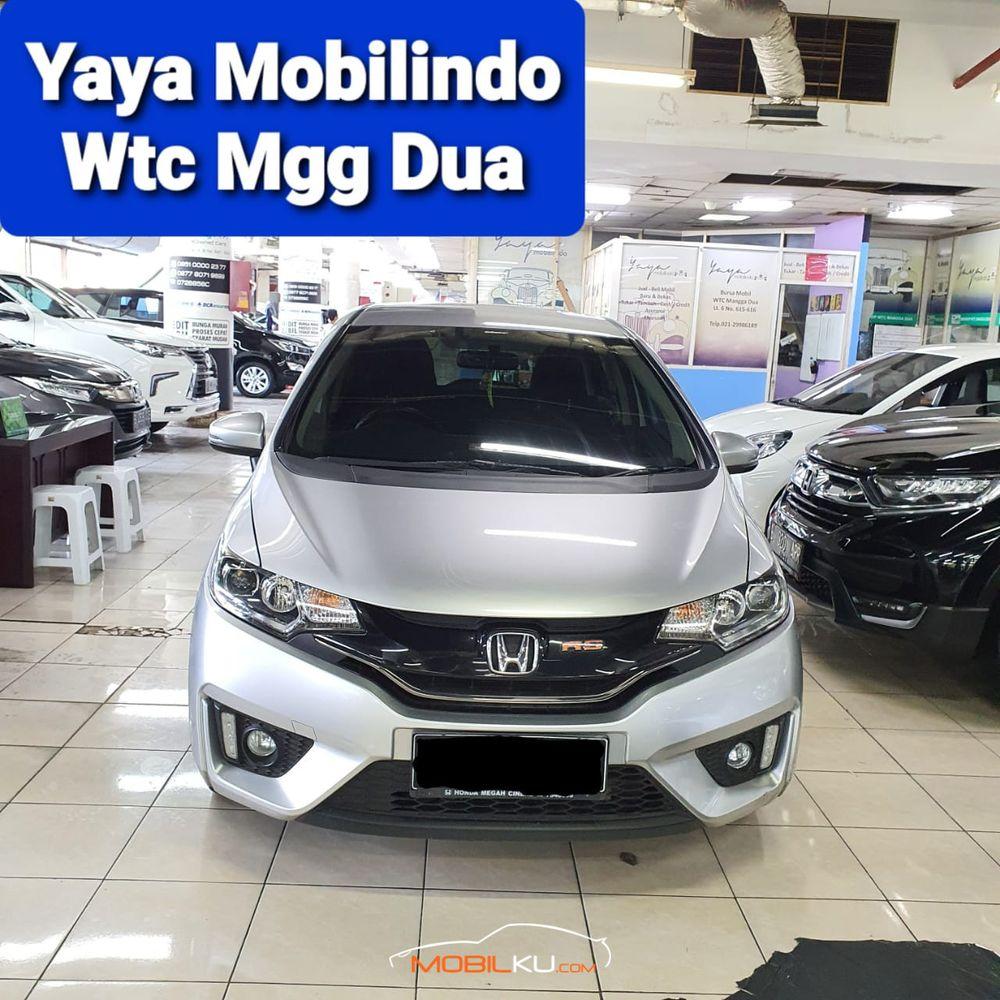 Mobil Honda Jazz 2015