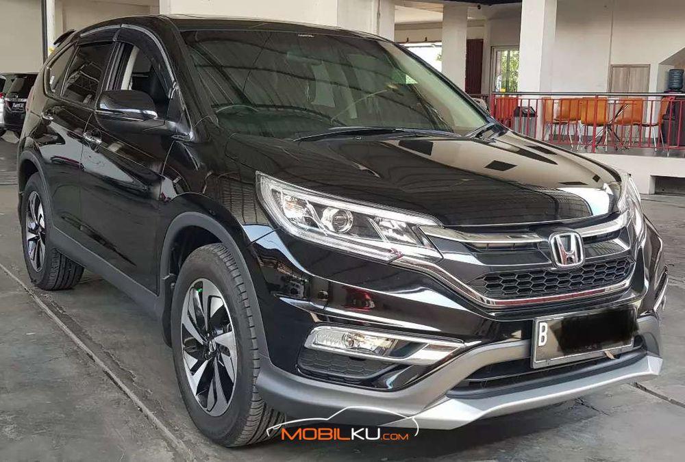 Mobil Honda CR-V 2017