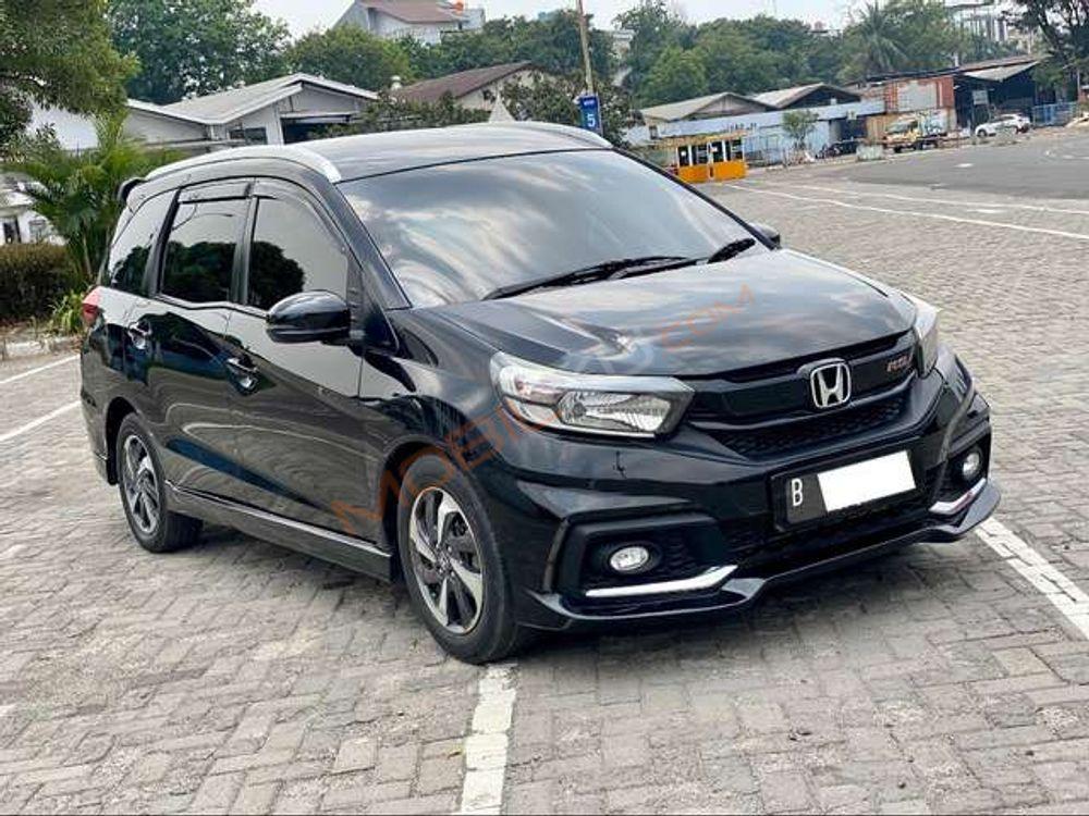 Mobil Honda Mobilio 2017